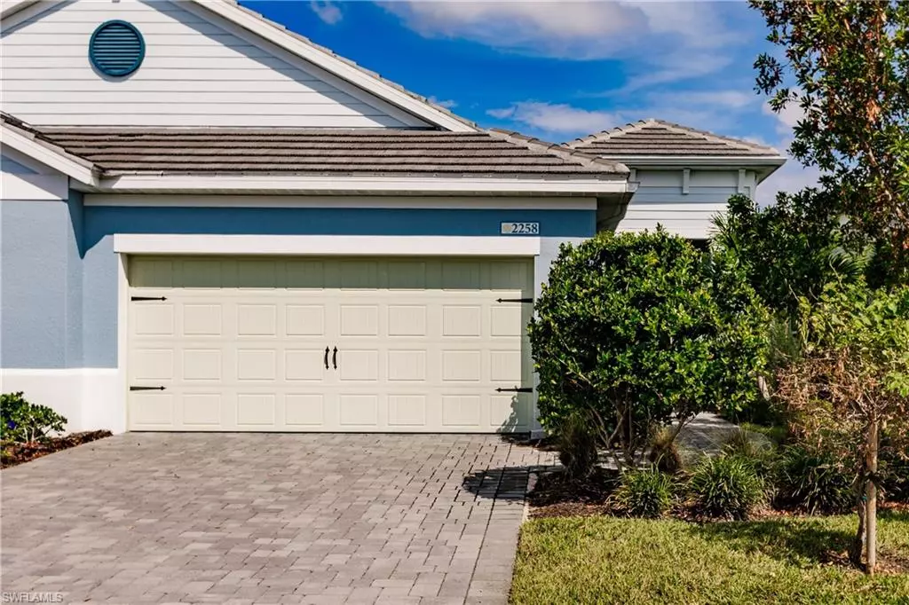 Naples, FL 34112,2258 Marquesa CIR