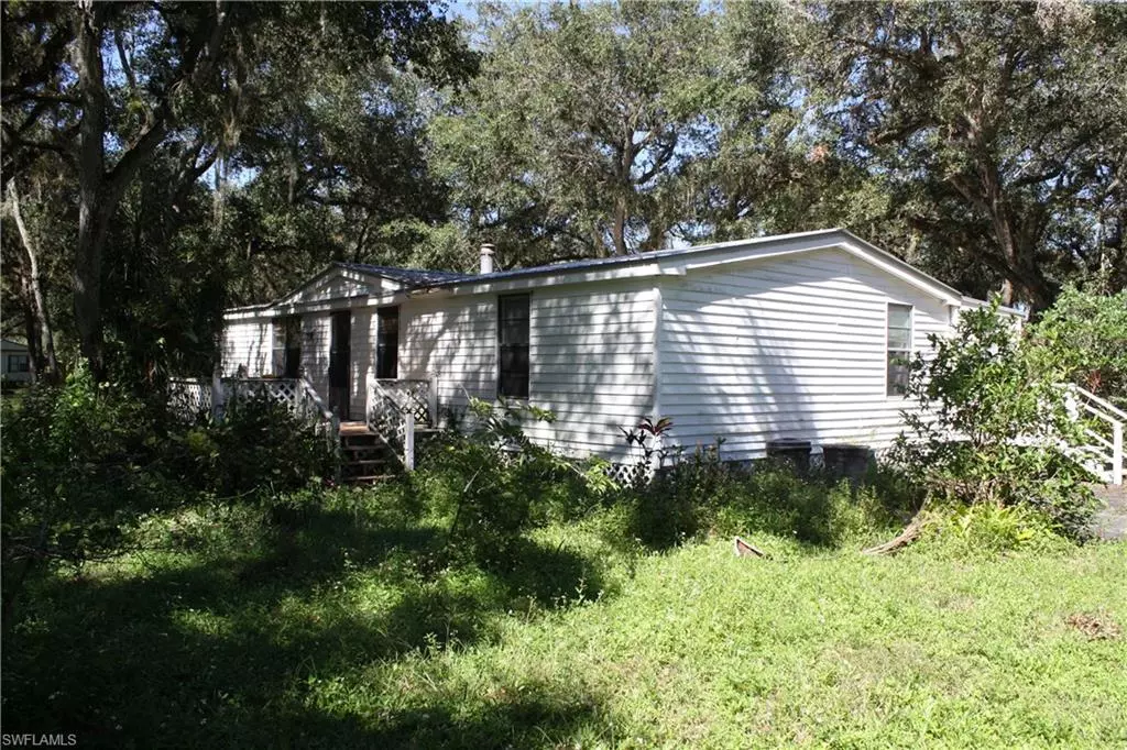 Clewiston, FL 33440,121 Kilpatrick RD