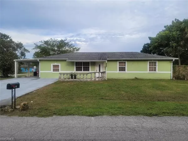 Lehigh Acres, FL 33936,318 Vermont WAY