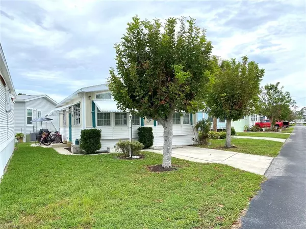 4680 Lafayette LN W, Estero, FL 33928