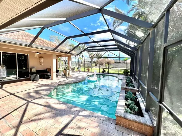 Fort Myers, FL 33919,9812 Mar Largo CIR