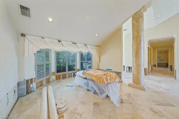 Naples, FL 34103,405 Neapolitan WAY