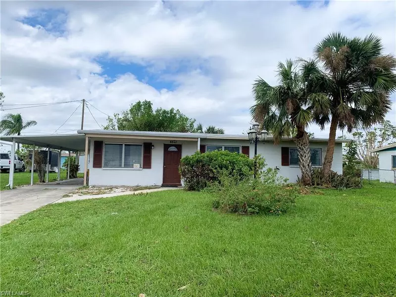 4871 Orange Grove BLVD, North Fort Myers, FL 33903