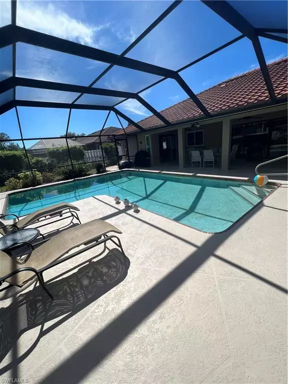 Bonita Springs, FL 34135,27128 Edenbridge CT