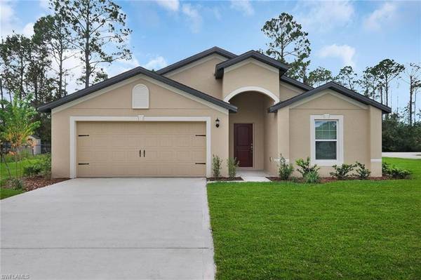 817 Franklin CT, Immokalee, FL 34142