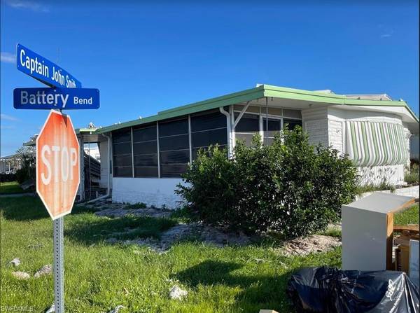 14530 Battery BND #84, North Fort Myers, FL 33917