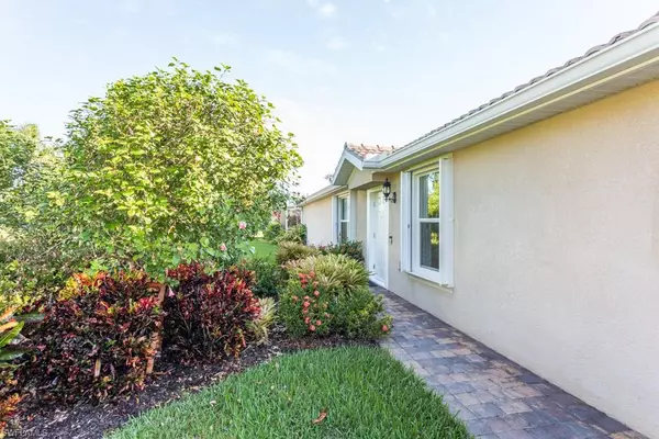 Naples, FL 34114,8679 Genova CT