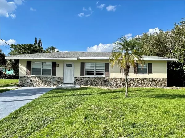 154 Danforth DR, Port Charlotte, FL 33980