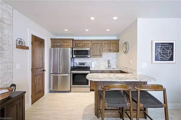 457 Tallwood ST #402, Marco Island, FL 34145