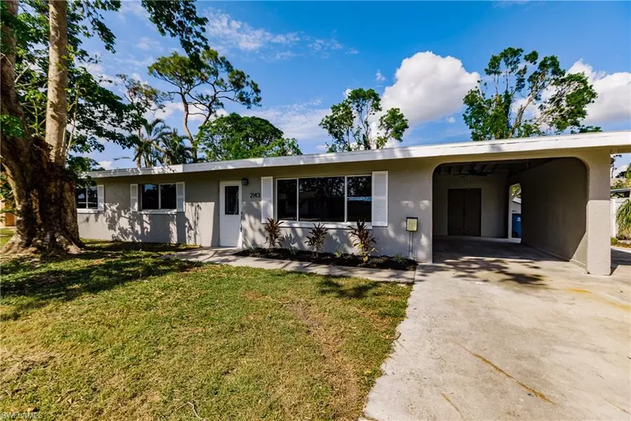 2143 Ephraim AVE, Fort Myers, FL 33907