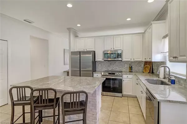 Estero, FL 33928,21291 Velino LN