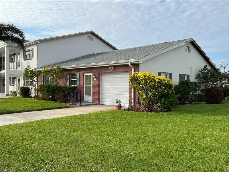 1525 Myerlee Country Club BLVD #4, Fort Myers, FL 33919