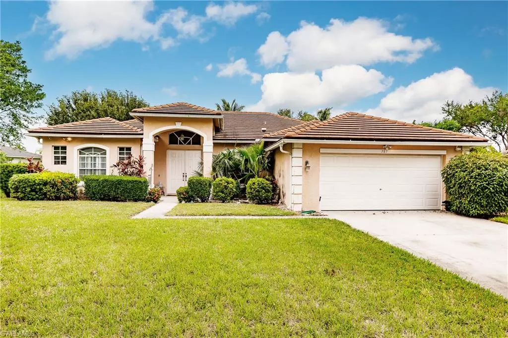 Naples, FL 34120,787 Waterloo CT