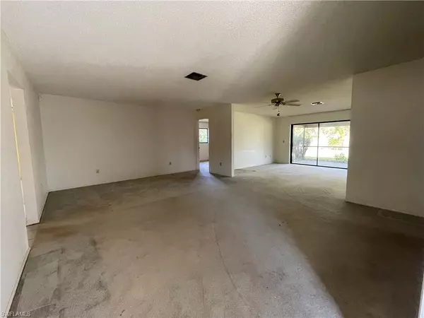 Cape Coral, FL 33990,1905 Viscaya PKWY