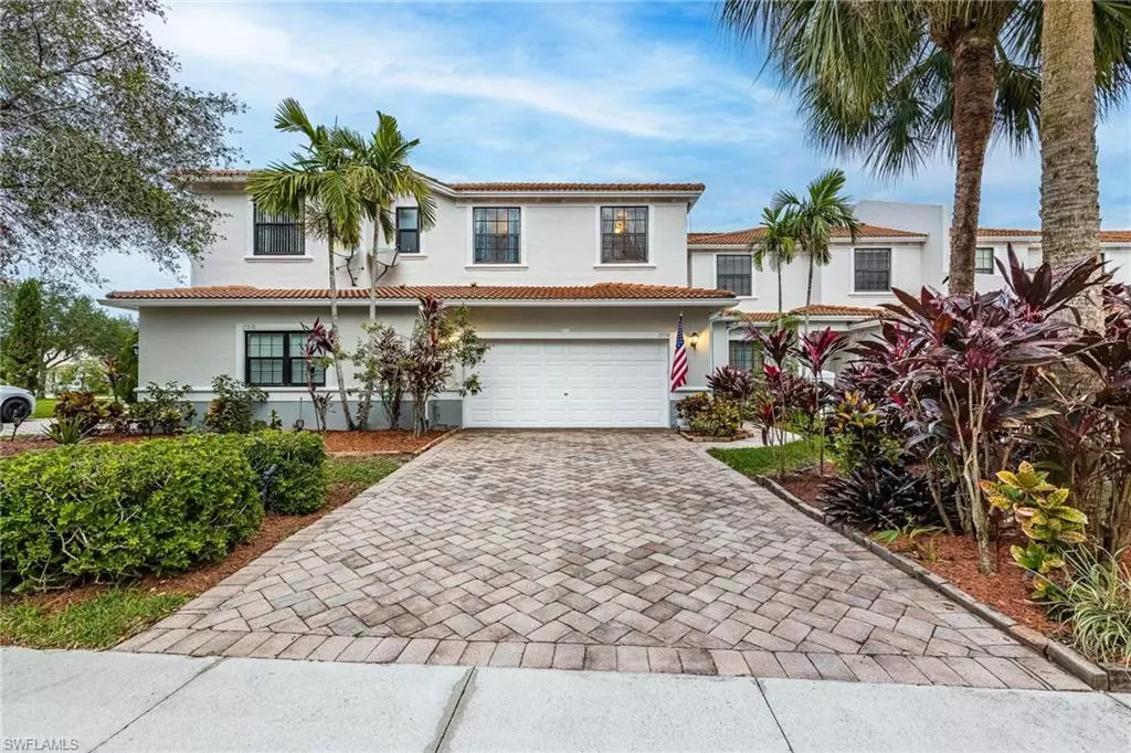 Naples, FL 34119,15574 Summit Place CIR #407