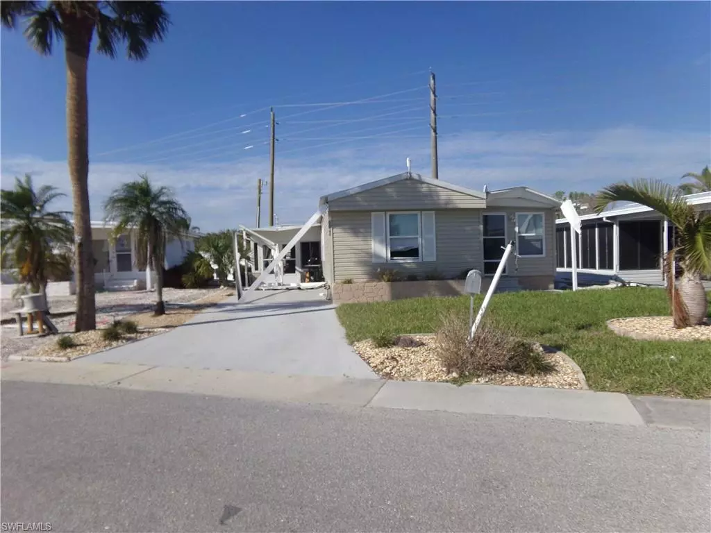 Fort Myers Beach, FL 33931,11140 Bayside LN