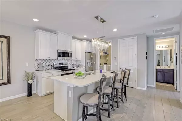 Naples, FL 34114,14708 Edgewater CIR