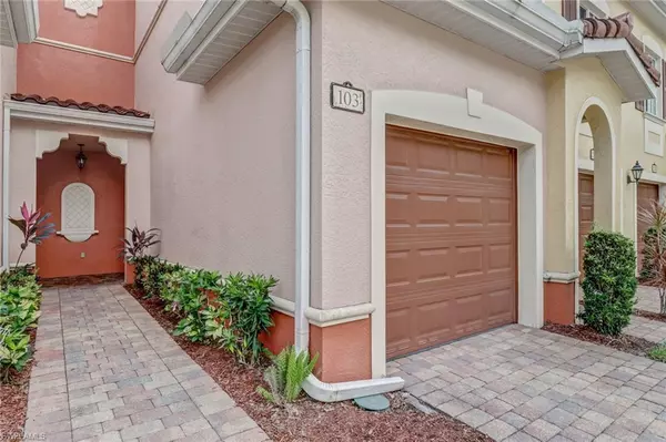 Estero, FL 33928,10001 Villagio Gardens LN #103