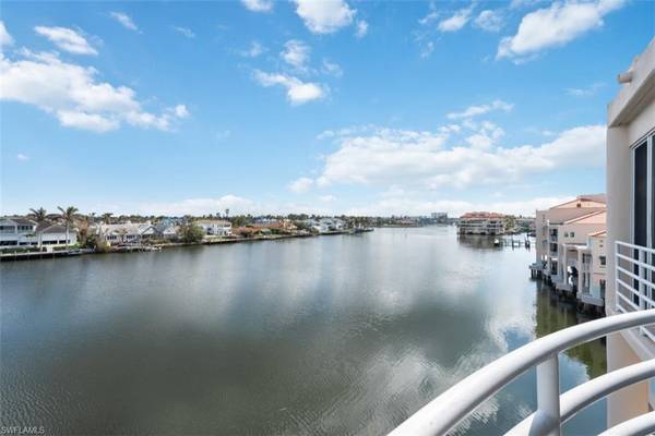 4530 Gulf Shore BLVD N #2-312, Naples, FL 34103