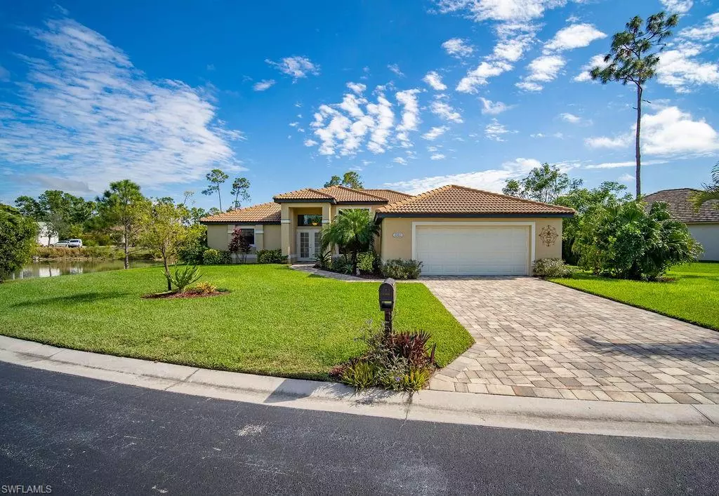 Bonita Springs, FL 34135,10011 Hidden Pines LN