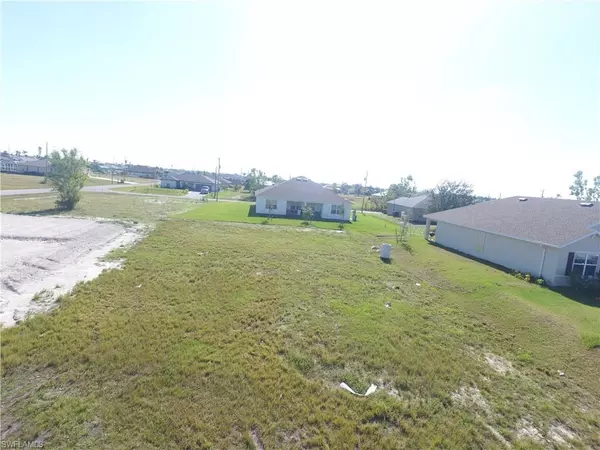 Cape Coral, FL 33993,312 NW 11th TER