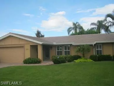 2173 Channel WAY, North Fort Myers, FL 33917