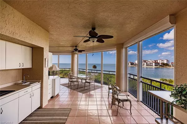 Marco Island, FL 34145,6000 Royal Marco WAY #354