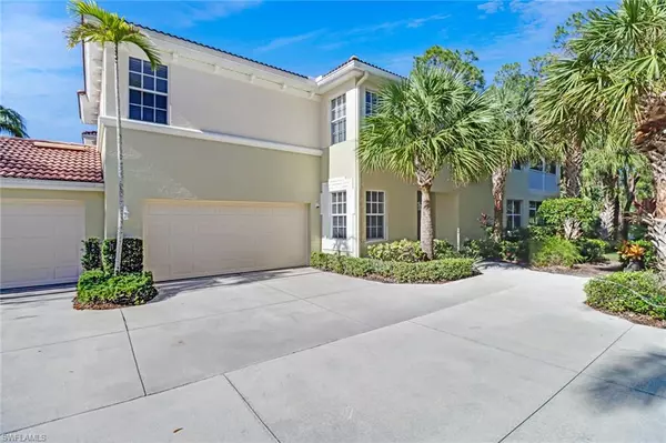 Naples, FL 34119,1630 Tarpon Bay DR S #102