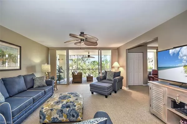 Marco Island, FL 34145,848 Collier CT #204