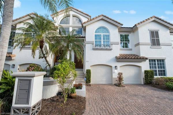 211 Colonade CIR #1903, Naples, FL 34103