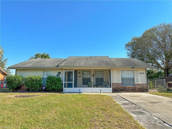 2003 Anchor LN, Labelle, FL 33935