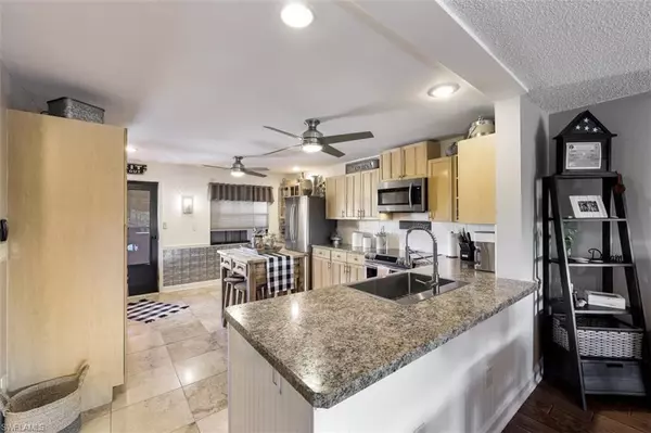 Naples, FL 34113,5535 Rattlesnake Hammock RD #304