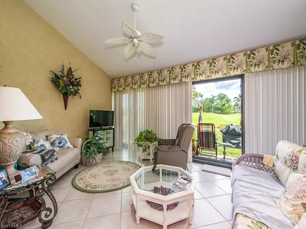 Naples, FL 34113,205 Deerwood CIR #11-3