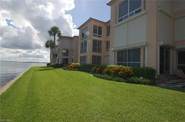 Punta Gorda, FL 33950,1 Colony Point DR #2C