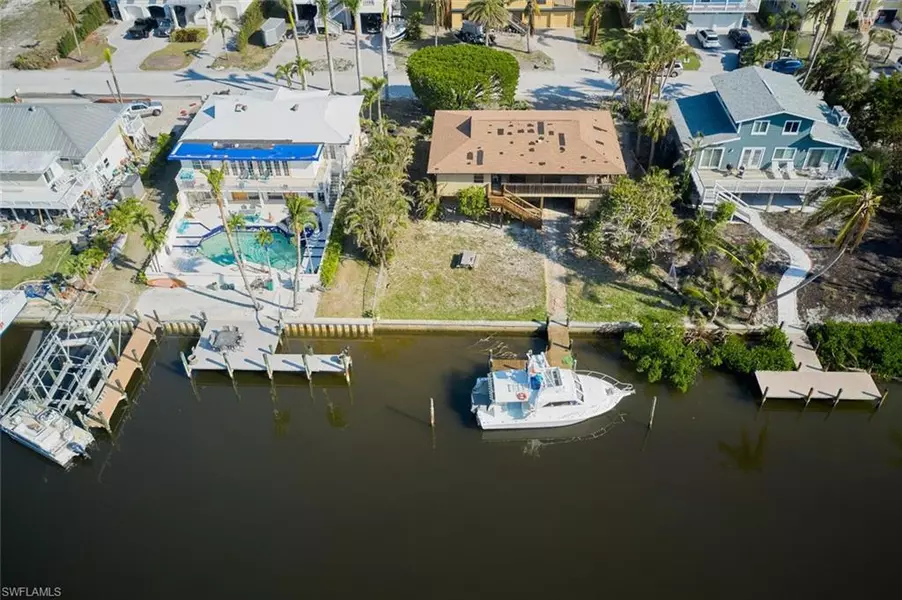 18212 Deep Passage LN, Fort Myers Beach, FL 33931