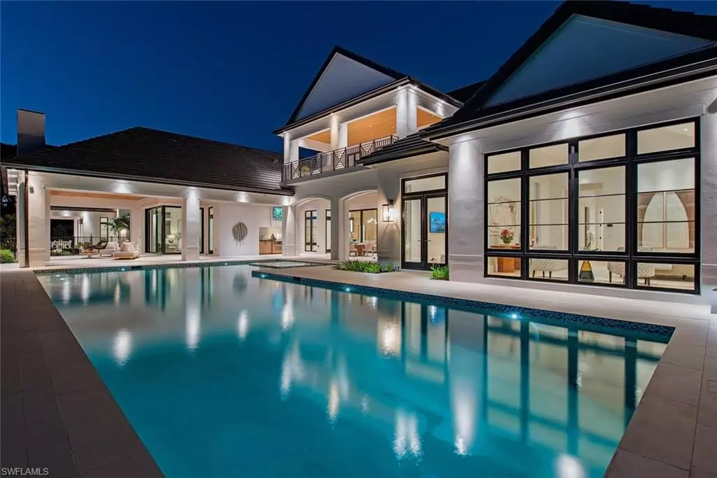 Naples, FL 34108,117 West ST