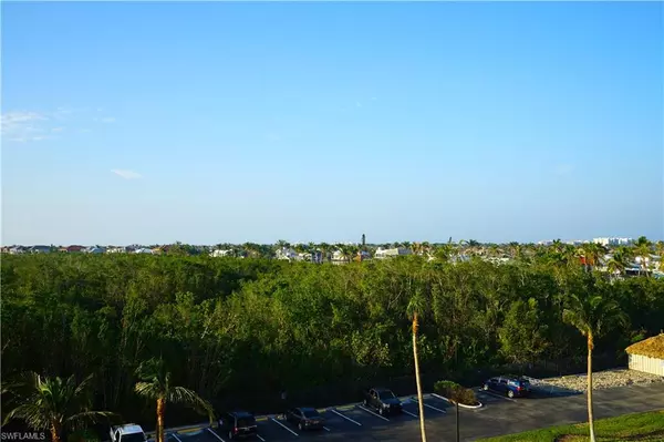 Marco Island, FL 34145,440 Seaview CT #508