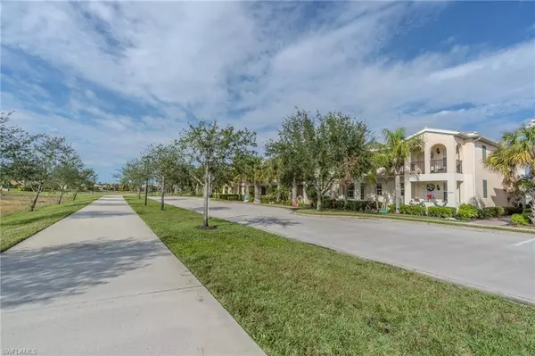 Naples, FL 34114,8282 Josefa WAY