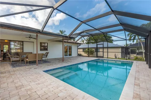 Cape Coral, FL 33990,131 SE 7th PL