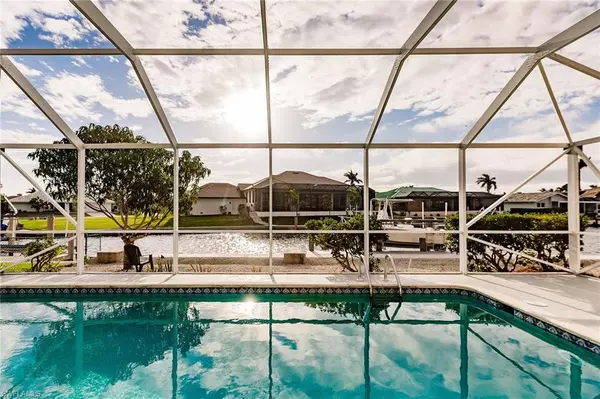 Marco Island, FL 34145,212 Seahorse CT