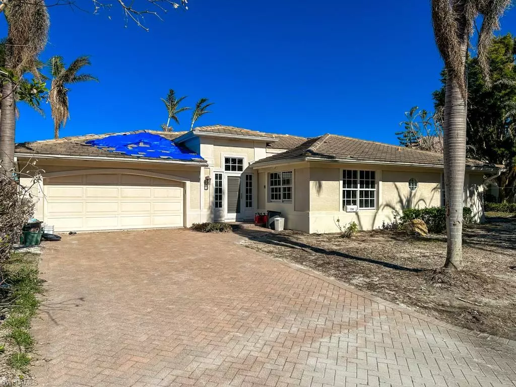 Sanibel, FL 33957,728 Sand Dollar DR