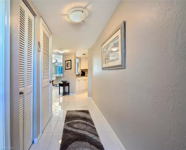 Naples, FL 34113,4987 Pepper CIR #I-107