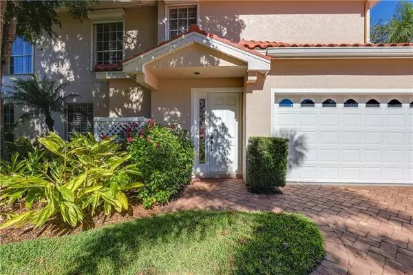 Naples, FL 34108,8472 Abbington CIR #2021