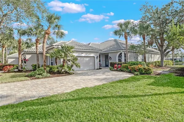 3329 Wildwood Lake CIR, Bonita Springs, FL 34134