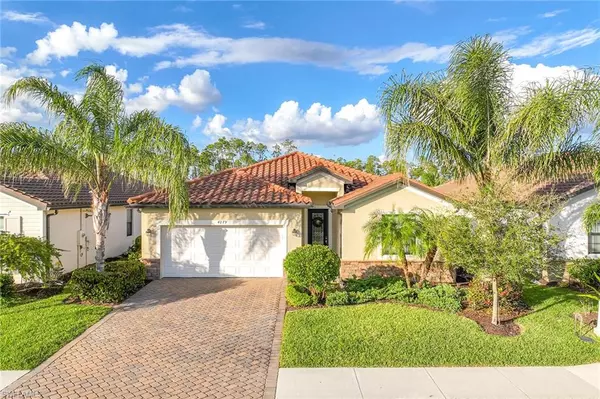 4279 Raffia Palm CIR, Naples, FL 34119