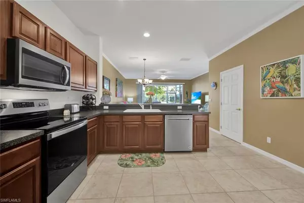 Fort Myers, FL 33919,8461 Village Edge CIR #3