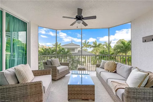 Naples, FL 34110,325 Dunes BLVD #204