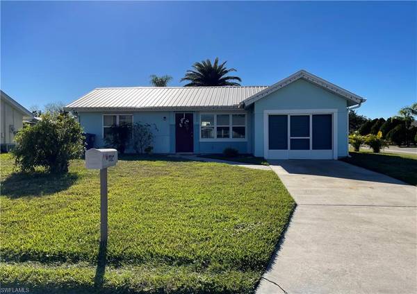 2002 Schooner DR, Labelle, FL 33935