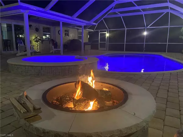 13 Wellington AVE, Lehigh Acres, FL 33936