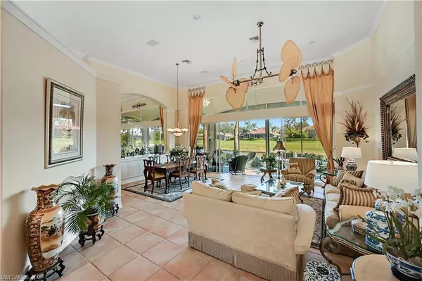 Naples, FL 34108,1052 Grand Isle DR S